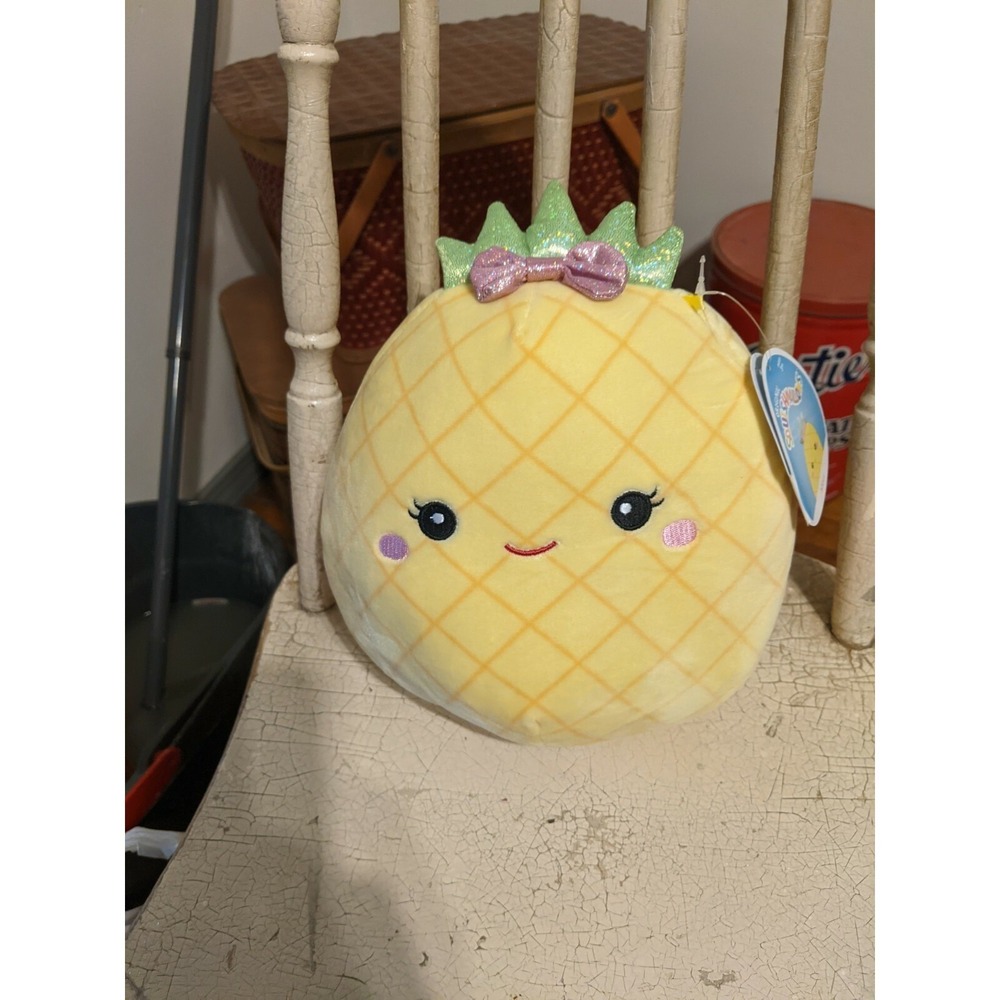 Squishmallows 8" Pineapple Girl Maui Squishmallow 8" NWT New Release